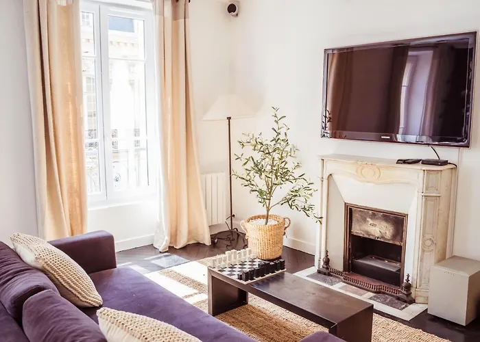 Newly Remodeled 2bed With Elevator - Mobility Lease For Students And Work Only- Minimum 30 Night