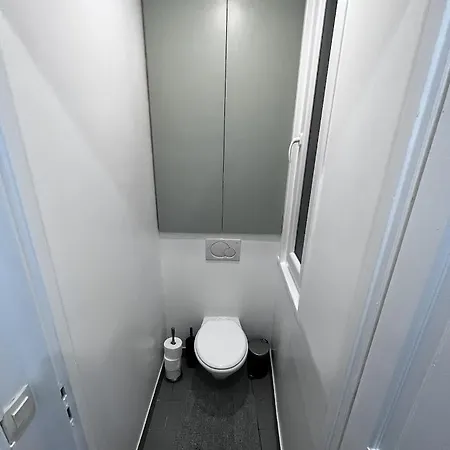 Newly Remodeled 2bed With Elevator - Mobility Lease For Students And Work Only- Minimum 30 Night * 파리